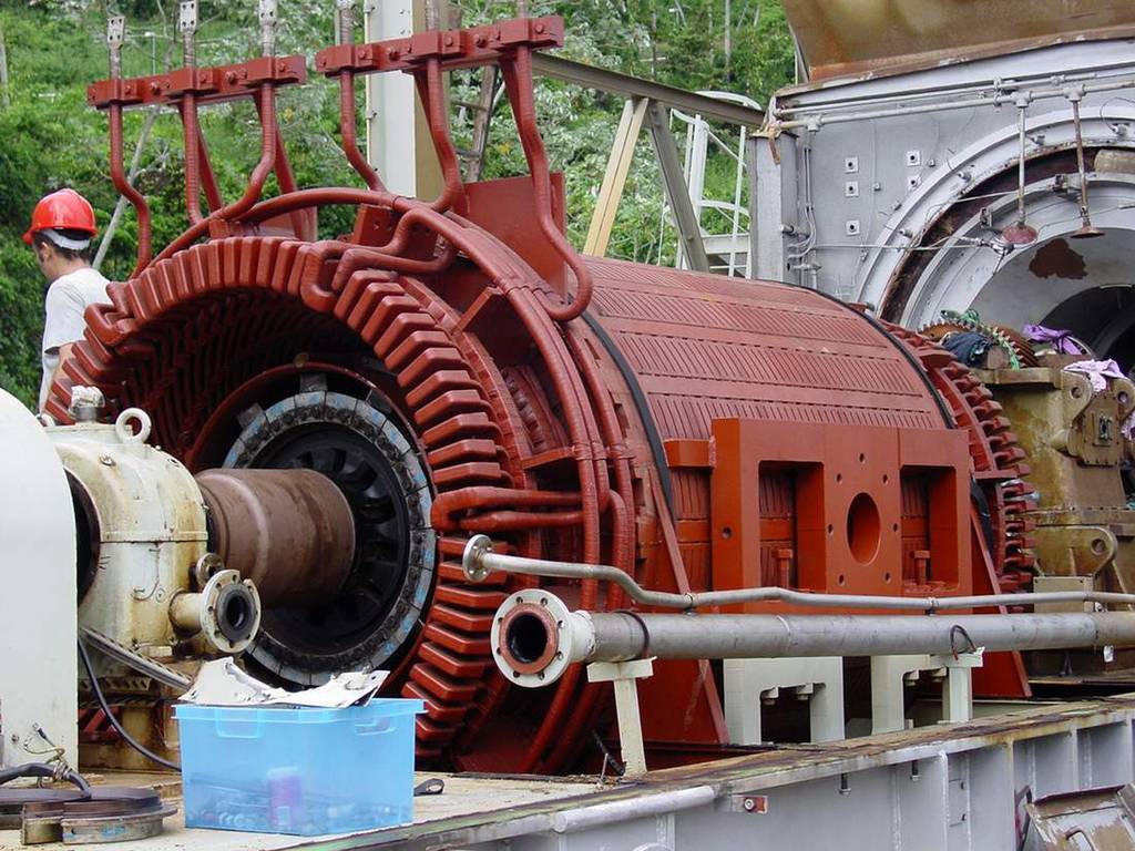 Extraction d'un rotor alternateur
